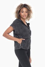 Load image into Gallery viewer, KJ-12249 Cotton Mineral Wash Short Sleeve Zip-Up Hoodie
