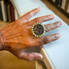 Load image into Gallery viewer, Round Rhinestone Ring