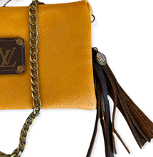 Load image into Gallery viewer, JG-Cross