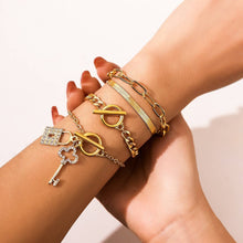 Load image into Gallery viewer, SNAKE BONE CHAIN VINTAGE KEY BRACELET NECKLACE_CWAJE1148