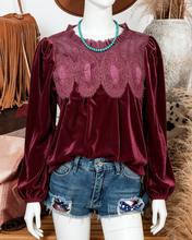 Load image into Gallery viewer, Rertro Lace Detail Patchwork Velvet Babydoll Blouse