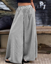 Load image into Gallery viewer, Casual Pocketed Striped Wide-Leg Pants