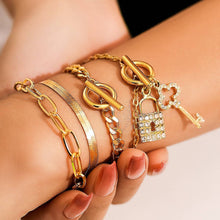 Load image into Gallery viewer, SNAKE BONE CHAIN VINTAGE KEY BRACELET NECKLACE_CWAJE1148
