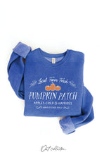 Load image into Gallery viewer, LOCAL FARM FRESH PUMPKIN PATCH Graphic Sweatshirt