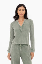 Load image into Gallery viewer, KT-11892 Distressed Mineral-Washed Long Sleeve Top