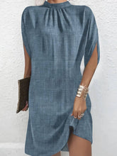 Load image into Gallery viewer, Batwing Sleeves Loose Geometric Pleated Printed Round-Neck Mini Dresses