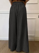 Load image into Gallery viewer, Casual Pocketed Striped Wide-Leg Pants
