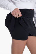 Load image into Gallery viewer, AP-7219 Pleated Active Cargo Skort
