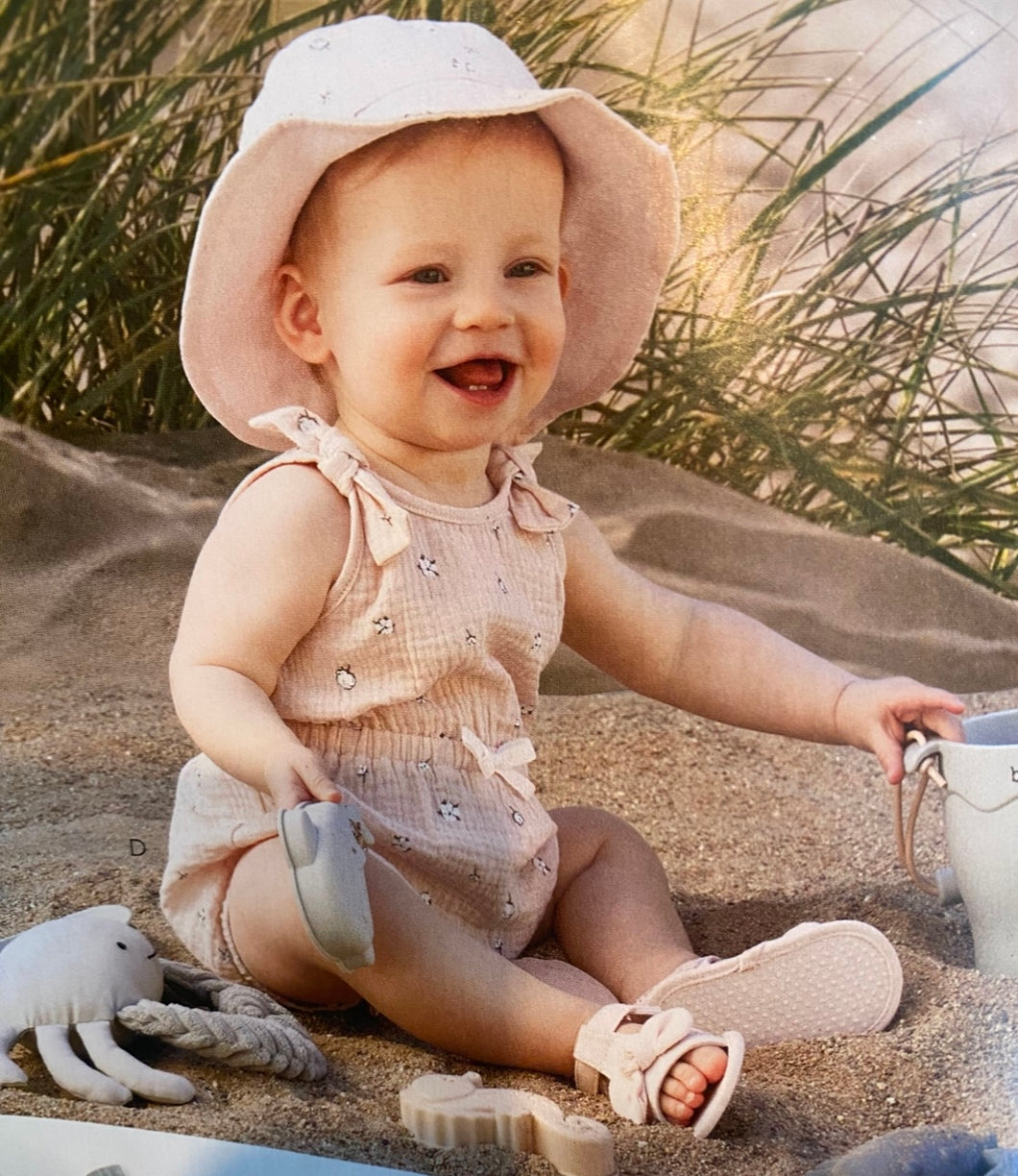 N2079 COTTON BLOSSOM BEACH HAT