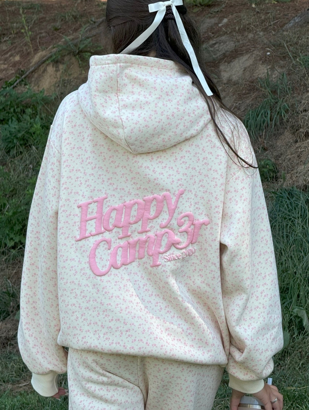 HAPPY CAMP3R SNOWY BLOSSOM HOODIE