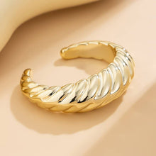 Load image into Gallery viewer, LUXURY IRREGULAR SHAPE CUFF BANGLE | 40B5187
