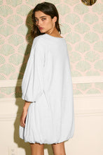 Load image into Gallery viewer, D4407 Puff-sleeve Relaxed Bubble Hem Mini Dress
