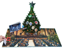 Load image into Gallery viewer, Harry Potter: A Hogwarts Christmas Pop-Up (Advent Calendar)
