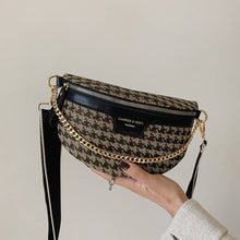 Load image into Gallery viewer, LEOPARD PRINT BLACK CHAIN STRAP FANNY BELT BAG_CWAB0923
