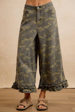 Load image into Gallery viewer, CAMOUFLAGE DENIM RUFFLED HEM MID RISE BLOOMER PANTS
