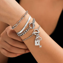 Load image into Gallery viewer, SNAKE BONE CHAIN VINTAGE KEY BRACELET NECKLACE_CWAJE1148
