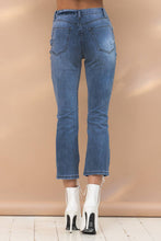 Load image into Gallery viewer, 22300P - Crop Stretch Ankle Button Heart Cut Out Denim Jeans
