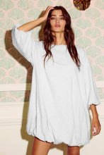 Load image into Gallery viewer, D4407 Puff-sleeve Relaxed Bubble Hem Mini Dress
