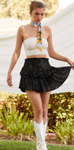 Load image into Gallery viewer, BACK ZIPPER RUFFLE SEQUIN SKORT
