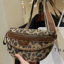Load image into Gallery viewer, LEOPARD PRINT BLACK CHAIN STRAP FANNY BELT BAG_CWAB0923
