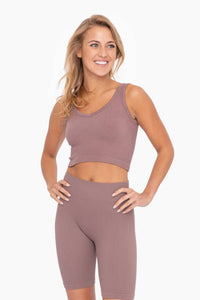 AT-AO8158 Ribbed Seamless Cropped Tank Top