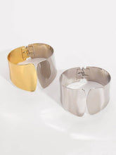 Load image into Gallery viewer, Geometric Ringent Bracelet Accessories
