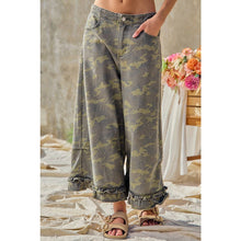 Load image into Gallery viewer, CAMOUFLAGE DENIM RUFFLED HEM MID RISE BLOOMER PANTS
