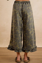 Load image into Gallery viewer, CAMOUFLAGE DENIM RUFFLED HEM MID RISE BLOOMER PANTS
