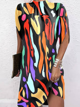 Load image into Gallery viewer, Batwing Sleeves Loose Geometric Pleated Printed Round-Neck Mini Dresses

