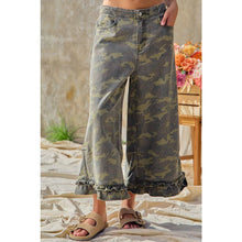 Load image into Gallery viewer, CAMOUFLAGE DENIM RUFFLED HEM MID RISE BLOOMER PANTS
